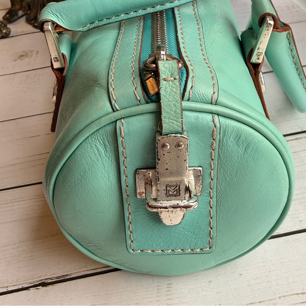 Michael Kors | Vintage Leather Barrel Hand Bag, Mint Green - Picture 5 of 17